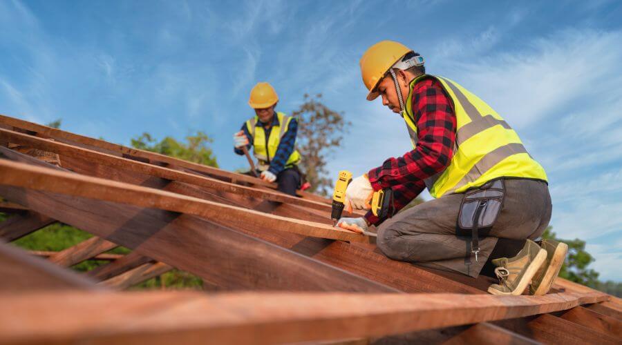 Professional Flat Roofing Installation services in De Leon, TX